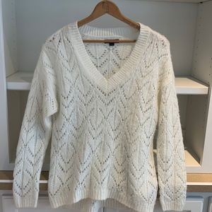 Small (but oversized)super soft American Eagle sweater